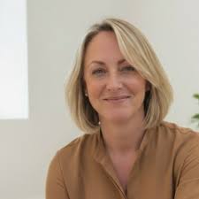 I completed my first half marathon yesterday. Here are some of my key  operational learnings/observations: · Stakeholder management: avoiding  strangers with sweets (childhood instincts kicked…