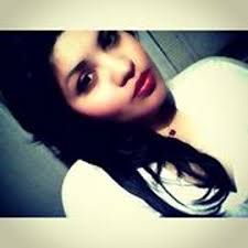 Gina Gloria's Instagram, Twitter & Facebook