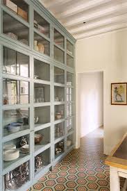 Bathrooms, kitchens, cabinets, floor to ceiling cabinets, kitchen remodel, thompsonremodeling.com, bathroom remodel, storage, thompson remodeling, thompson remodeling grand rapids mi. Floor To Ceiling Glass Cabinets Simplified Beesimplified Bee