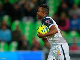 Dorlan pabon has denied claims he wants to leave parma and go to argentina's independiente avellaneda. Https Xn Cumpleaosdefamosos T0b Com Persona Dorlan Pabon Fotos Dorlan Pabon Dorlan Pabon Del Parma Fc Durante El Partido De La Serie A