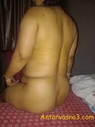 Aunty Xxx Gand Kahani - पड़ोसन आंटी की गांड चुदाई