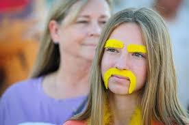 Molly Vines's Instagram, Twitter & Facebook