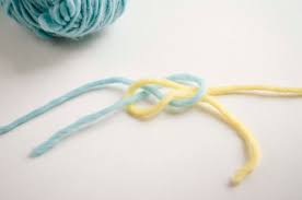 Learn the trick to have clean stripes in ribbing, no purl bumps. How To Make An Invisible Knot To Join Two Yarn Tails The Blog Us Uk