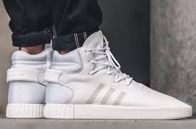 Découvrez les tenues de sport homme chez asos. 7 Idees De Basket Montante Basket Montante Baskets Chaussures Homme