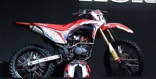 Jual kawasaki klx dtracker 2011 merah hitam motor. 3 Kelebihan Honda Crf150l Dibanding Kawasaki Klx 150bf Honda Motor Kawasaki