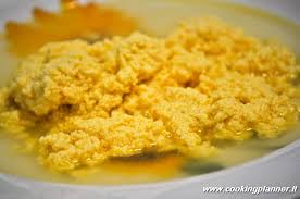 The meats, vegetables, herbs, and spices are put into a pot of cold water and then the heat is turned on. Stracciatella In Brodo Gennarino Org On Line Dal 1999