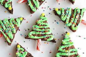Top brunch finger foods recipes and other great tasting recipes with a healthy slant from sparkrecipes.com. Party Food Ideas 15 Festive And Tasty Finger Food Christmas Desserts