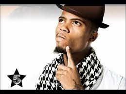 Lil' Wayne- 6 Foot 7 Foot (Remix)(Featuring Kanye West, B.o.B., Bow Wow,  Eminem & Tinie Tempah)