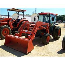 Kubota L4630 Tractor