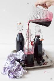 Selbst Gemachter Brombeersirup Sweets And Lifestyle Brombeerenrezepte Brombeer Sirup Rezept Leckerer Sirup Blackberry Syrup Drinks With Sprite Homemade