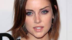 Many men and women in the world are not satisfied with the way they look. The Best Hairstyles For Flat Hair The Skincare Edit