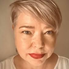 Elizabeth Gary-Smith (@liz_gary_smith)