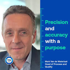 Robert Dudzinski's Instagram, Twitter & Facebook