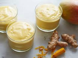 Buvez Ces 3 Smoothies Au Curcuma Pour L Energie Le Mental Rajeunir Et Plus Smoothie Curcuma Curcuma Recette Food Network