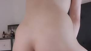 全身オイルまみれオナニー - 艶めかしい肌の質感