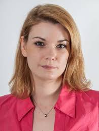 Julie LEVITTE (Carrefour à Massy)