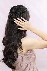 Day old hair is the most desirable condition for hair styling and setting. Virtual Date Hairstyle Ideas For Your Online Get Togethers