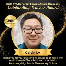 LRTA presented the Unit Excellence Challenge Gold Award to the Vermilion  Parish Retired Teachers Association. Ann Hardy accepted the award from  District V President Patsy Hebert for the outstanding work of the