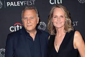 She was born in culver city but raised in new york city, after her parents shifted there when she was just 3 years old. Mad About You Star Helen Hunt Recovering At Home After Accident Entertainment News Top Stories The Straits Times