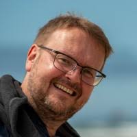 20+ "Robert Marz" profiles