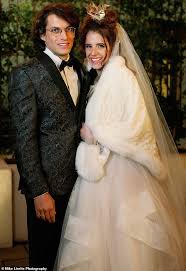 Priyanka chopra jonas (née chopra) was born on july 18, 1982 in jamshedpur, india, to the family of capt. Https Www Dailymail Co Uk Tvshowbiz Article 8433867 Bachelor Paradise Jamie Doran Old Tricks Offers Five Women Rose Html 2020 06 18t00 01 02z Yearly 0 7 Https I Dailymail Co Uk 1s 2020 06 18 00 29735486 8433867 Image A 9 1592435499013 Jpg