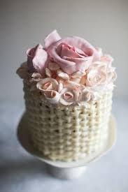 Not only is it easy to throw this red velvet. Red Velvet Cake With Basket Weave Zoebakes