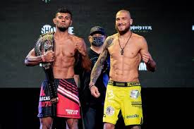 Украинский боец ярослав амосов победил дугласа лиму на турнире bellator 260 и стал новым чемпионом организации. Mkajlmtnxgucgm