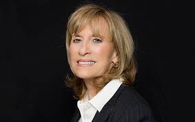 Sandra Conover's Instagram, Twitter & Facebook