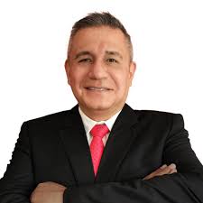 César LEÓN VELARDE