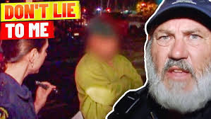 SOUTH AFRICA: DOG USED IN BATTLE AGAINST SEAFOOD POACHERS