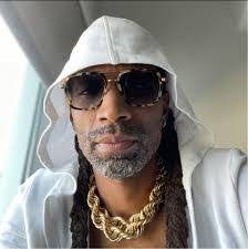 William Deno's Instagram, Twitter & Facebook