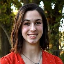 Ana Schauer's Instagram, Twitter & Facebook