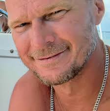 Hurricane shutter repair for vintage roll window