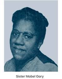 Heidi Sutton's Instagram, Twitter & Facebook