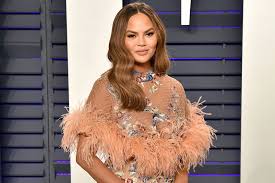 Chrissy teigen told jimmy fallon on march 9 that she spoke to katy perry after the recent presidential inauguration and wished she had been better at properly expressing herself. Chrissy Teigen Opens Up About Her Decision To Get Sober
