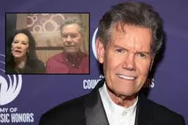 Randy Travis Sings 'Amazing Grace' at Texas Funeral