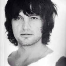 GOOD BYE LEGEND : 18:13:02 The beloved star has died, leaving the world in  shock. Fans from all over have gathered to say their final goodbyes…