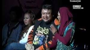 Ini time saya buat stand up comedy dalam bahasa melayu. Lawak Ke Der 2012 Youtube