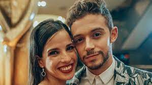 1 day ago · cande molfese comparte su vida a través de las historias de instagram como si protagonizara una especie de reality, haciendo parte a sus fans tanto de sus alegrías como de las tristezas. Cande Molfese Confirmo Que Se Separo De Ruggero Pasquarelli La Aclaracion Sobre La Violencia En La Pareja Infobae