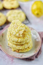 The dry mix can be stored for weeks until you need it. Lemon Cookies Using Cake Mix Lemon White Chocolate Chip Cookies