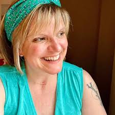 In some personal news... 💍❤️ 16 years of friendship later. The  'friends-to-lovers' trope? 10/10 would recommend.