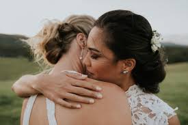 Vaite and Caitlin — True North Photography