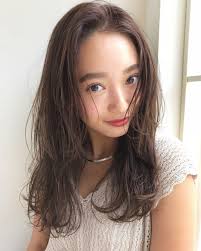 実は肌の色で似合う色がある 似合う髪色をまとえば今より魅力的な女性に hair ヘアモデル 髪 色 ヘアカラー