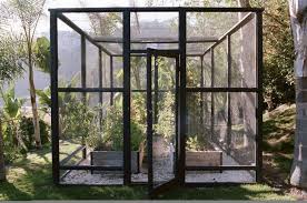 10 Ideas To Get The Groovy L A Look From A Top Garden Designer Gardenista