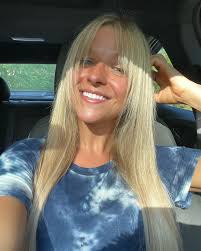 Marisa Bishop's Instagram, Twitter & Facebook