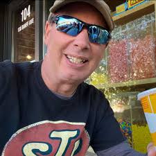 Hello. What insurance company is recommended for older trucks and cars. I  have a 68 F100 , but too paranoid to drive with only liability.