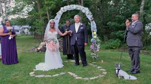 Wedding and funeral ceremonies taking place outdoors will be limited to 50 attendees. Covid 19 Weddings Happily And Safely Ever After Citynews Toronto