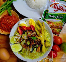 Soto mie, soto mi, or mee soto is a spicy indonesian noodle soup dish commonly found in indonesia, malaysia, and singapore. Resep Soto Babat Ceker Lamongan Original Dapur Umami