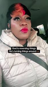 Twila Bond's Instagram, Twitter & Facebook