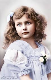 A beautiful bride of bygone days 💖